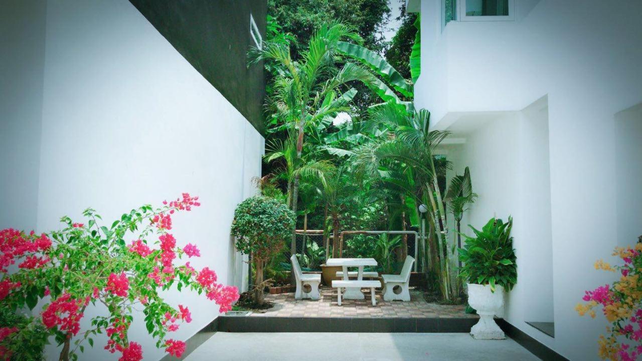 Jj Villa *